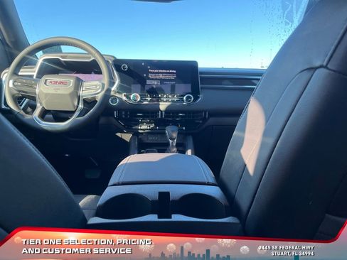 New 2026 GMC Canyon Elevation w/ Convenience Package image 32