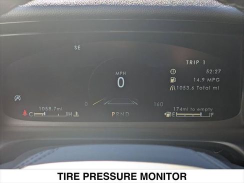Used 2023 Lincoln Aviator Reserve w/ Equipment Group 201A AWD/4WD image 16