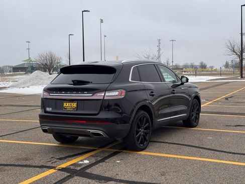 Used 2023 Lincoln Nautilus Reserve w/ Monochromatic Package image 3