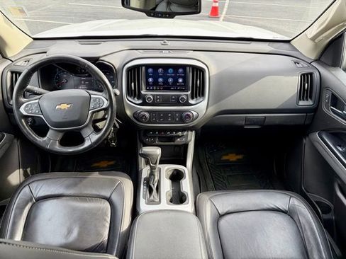 Used 2021 Chevrolet Colorado LT w/ Safety Package image 25