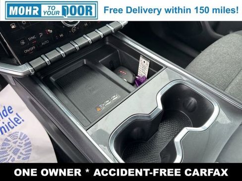 Used 2025 GMC Acadia Elevation image 21