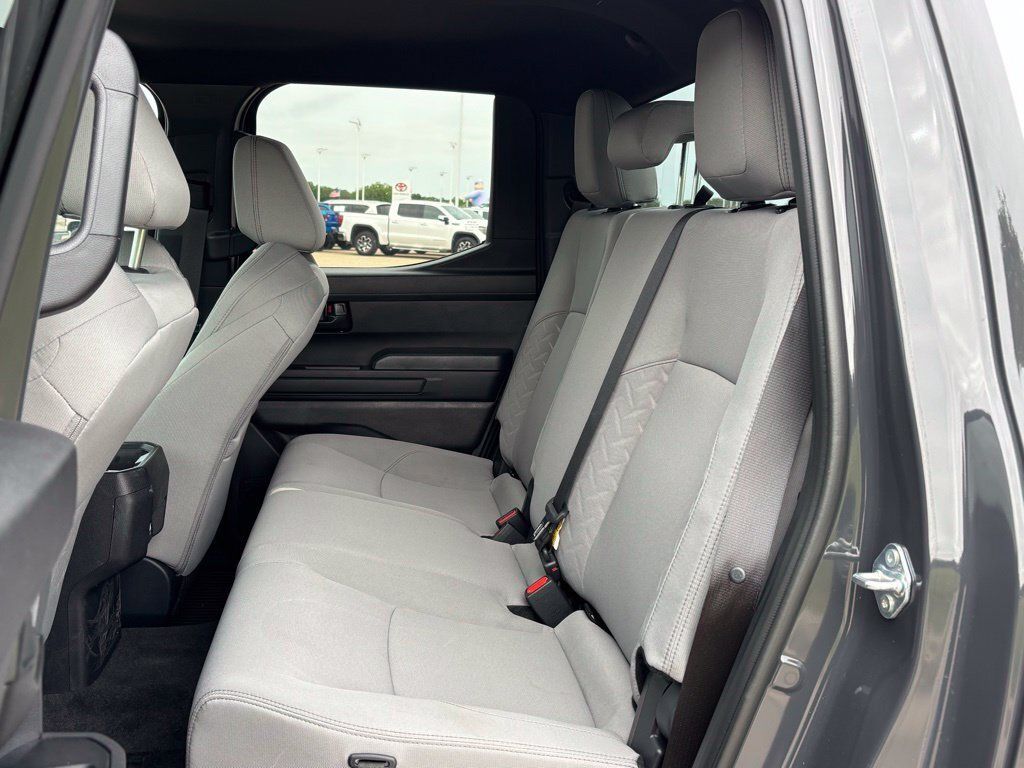 Used 2026 Toyota Tacoma SR5 AWD/4WD image 13
