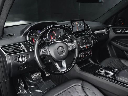 Used 2018 Mercedes-Benz GLE 43 AMG 4MATIC w/ Premium 2 Package image 41