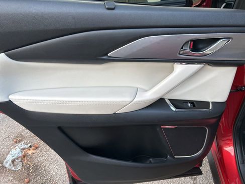 Used 2018 Ford F150 XLT w/ Equipment Group 302A Luxury image 19