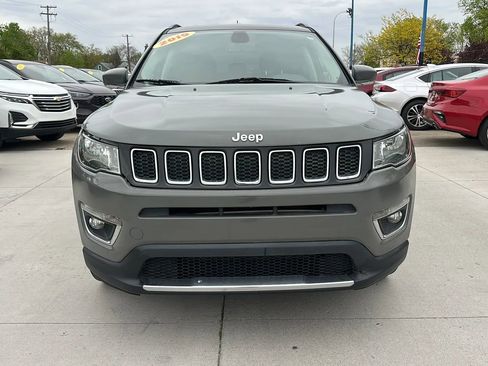 Used 2019 Jeep Compass Limited w/ Safety & Security Group AWD/4WD image 2