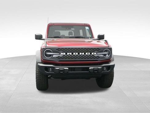 New 2025 Ford Bronco Badlands w/ Sasquatch Package image 3
