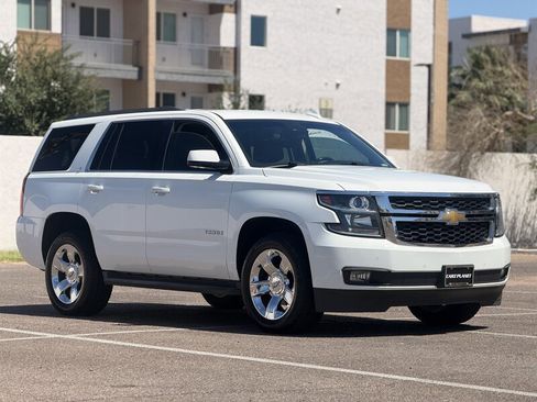Used 2017 Chevrolet Tahoe LT w/ Luxury Package AWD/4WD image 1