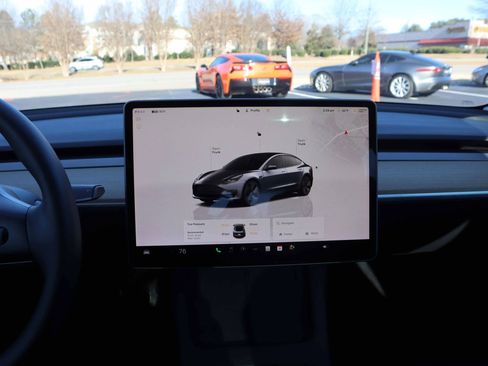 Used 2023 Tesla Model 3 Long Range image 19
