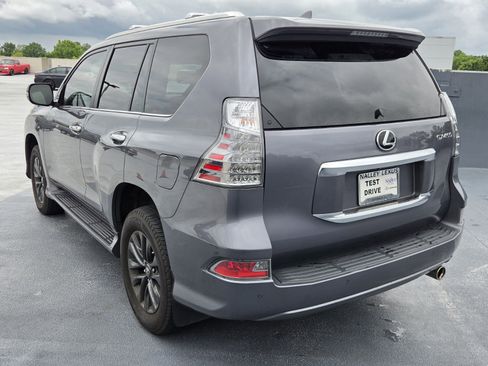 Used 2023 Lexus GX 460 Premium w/ Premium Package AWD/4WD image 4