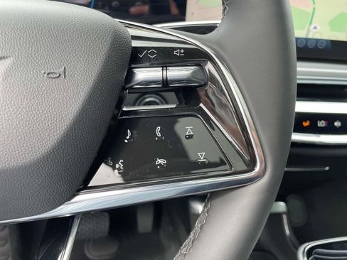 New 2025 Cadillac Lyriq Sport image 26