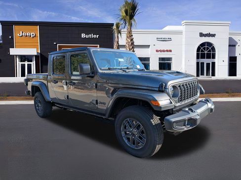 New 2026 Jeep Gladiator Sport image 8