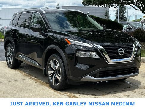 Certified 2023 Nissan Rogue SL w/ SL Premium Package AWD/4WD image 1