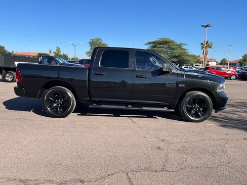 Used 2017 RAM 1500 Sport w/ Black Ram 1500 Sport Group image 10