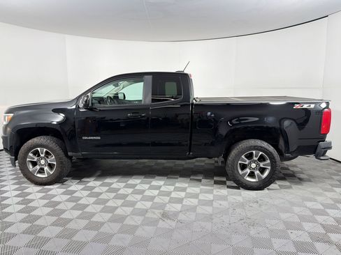 Used 2017 Chevrolet Colorado Z71 RWD image 2