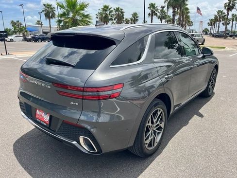 Used 2022 Genesis GV70 2.5T w/ Advanced Package AWD/4WD image 6