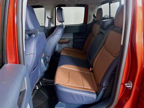 Used 2024 Ford Maverick Lariat image 24