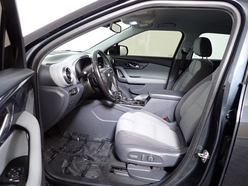 Used 2019 Chevrolet Blazer LT image 23