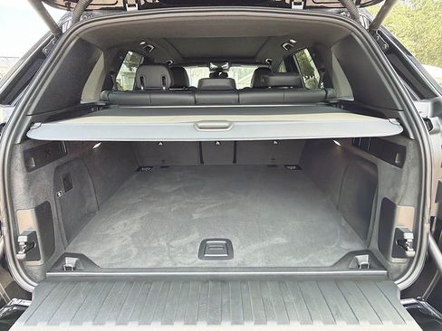 Used 2024 BMW X5 sDrive40i w/ M Sport Package RWD image 10