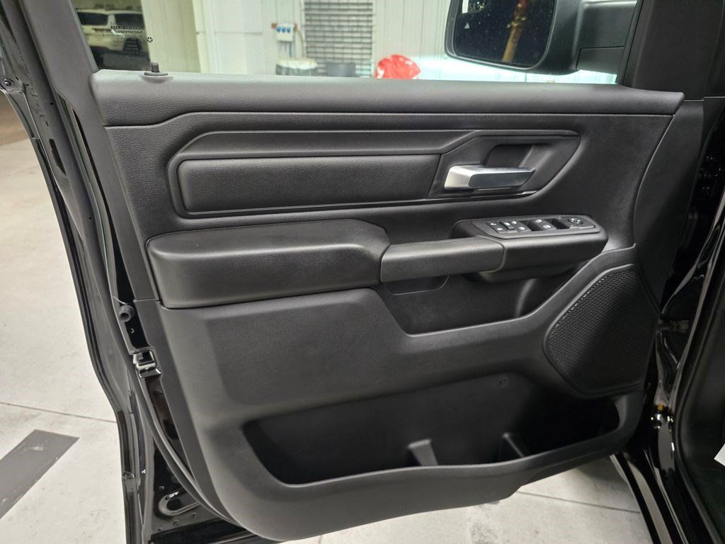 New 2026 RAM 1500 Tradesman AWD/4WD image 13