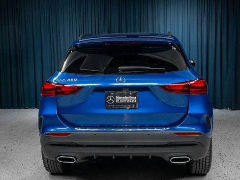 Certified 2025 Mercedes-Benz GLA 250 image 6