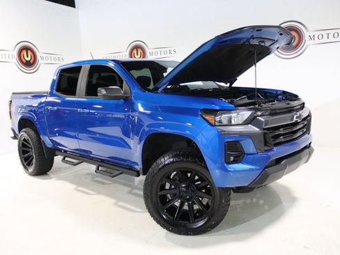 Used 2023 Chevrolet Colorado LT w/ LT Convenience Package AWD/4WD image 30