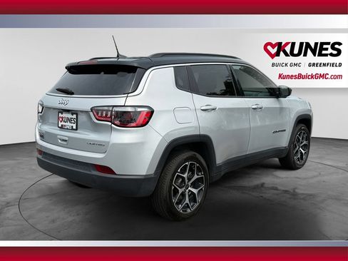 Used 2025 Jeep Compass Limited AWD/4WD image 10