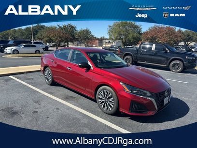Used 2024 Nissan Altima 2.5 SV