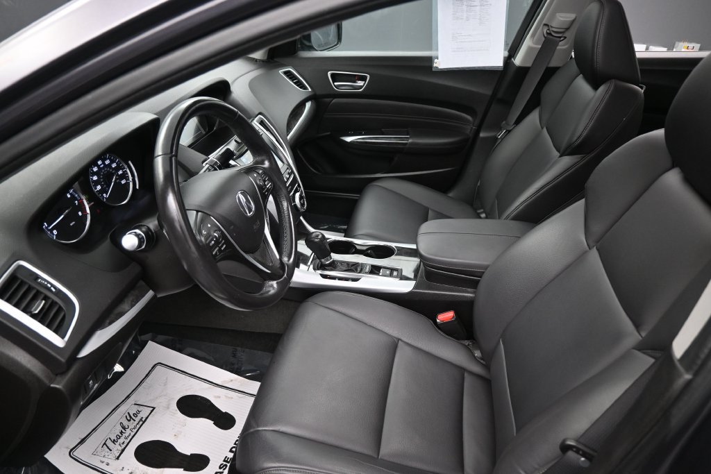 Used 2018 Acura TLX FWD image 18