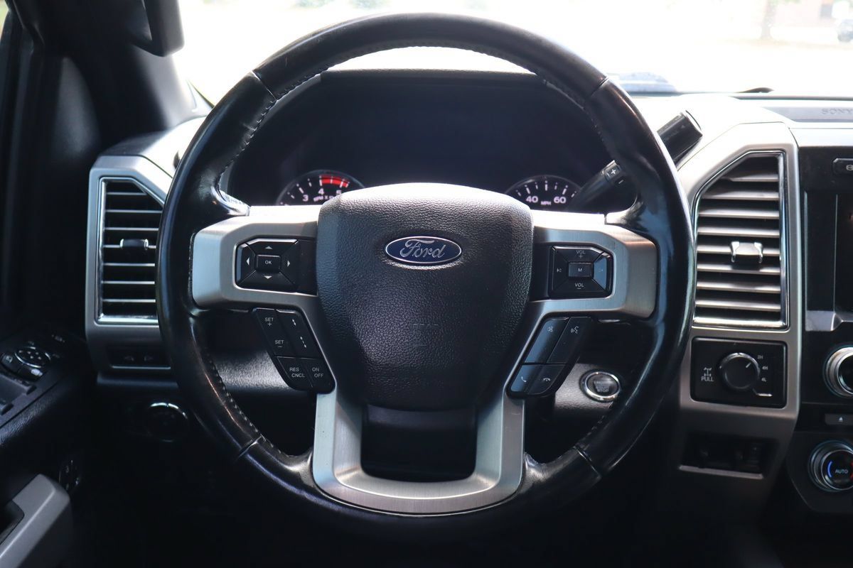 Used 2017 Ford F250 Platinum w/ Platinum Ultimate Package AWD/4WD image 18