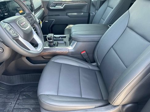 New 2026 GMC Sierra 1500 SLT AWD/4WD image 5