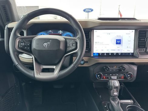 Certified 2025 Ford Bronco Big Bend image 5