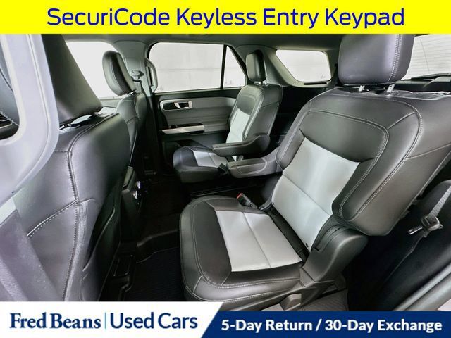 Certified 2023 Ford Explorer XLT w/ Equipment Group 202A AWD/4WD image 29