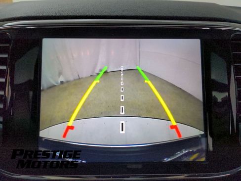 Used 2020 Jeep Grand Cherokee Limited w/ Luxury Group II image 25