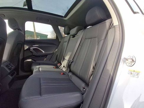 Certified 2025 Audi Q5 Premium w/ Convenience Package image 20