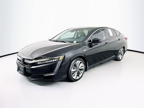 Used 2018 Honda Clarity Touring image 3