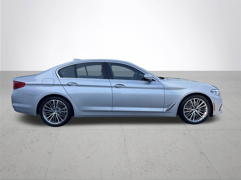 Used 2018 BMW 530i xDrive AWD/4WD image 6