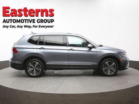 Used 2024 Volkswagen Tiguan Wolfsburg Edition image 44
