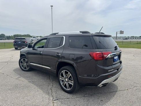 Used 2018 GMC Acadia Denali w/ Technology Package AWD/4WD image 7