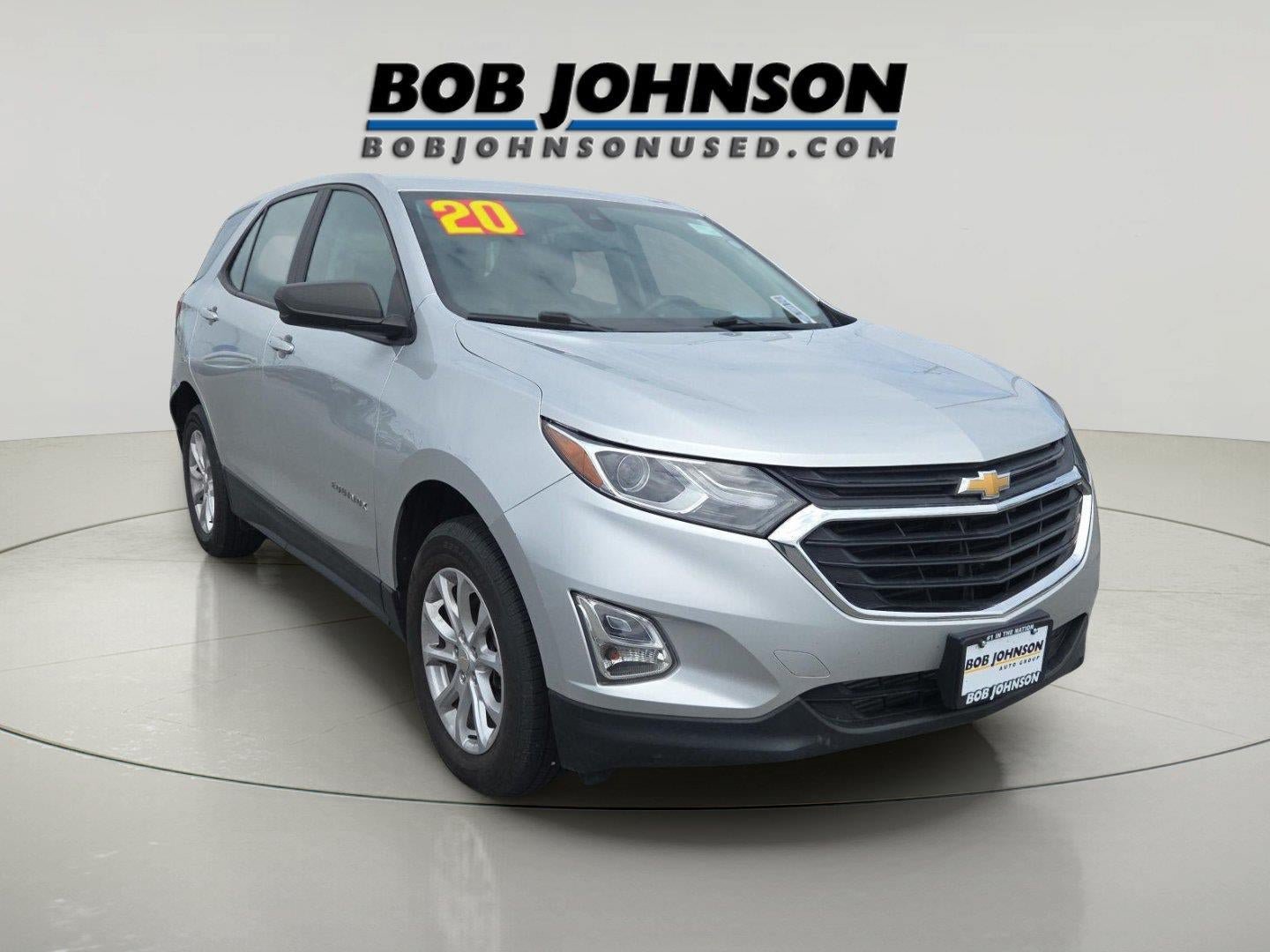 Used 2020 Chevrolet Equinox LS w/ LPO, Floor Liner Package AWD/4WD image 4