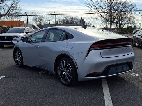 Used 2025 Toyota Prius Limited w/ Limited Premium Package image 4