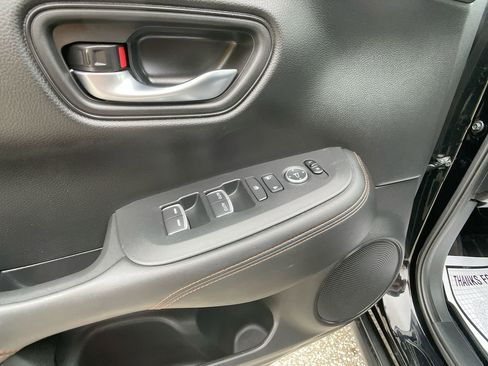 Used 2023 Honda HR-V Sport image 13