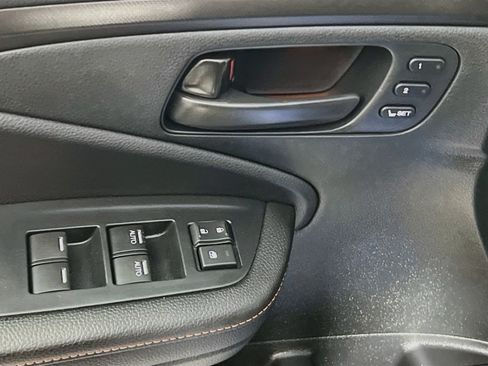 Used 2025 Honda Passport TrailSport image 17