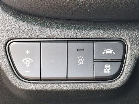 Used 2023 Kia Seltos S AWD/4WD image 26