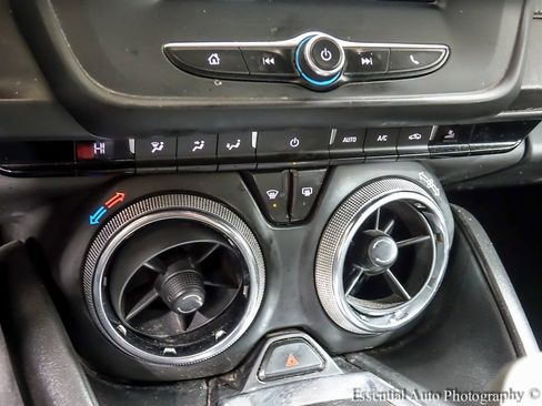 Used 2019 Chevrolet Camaro LS image 13