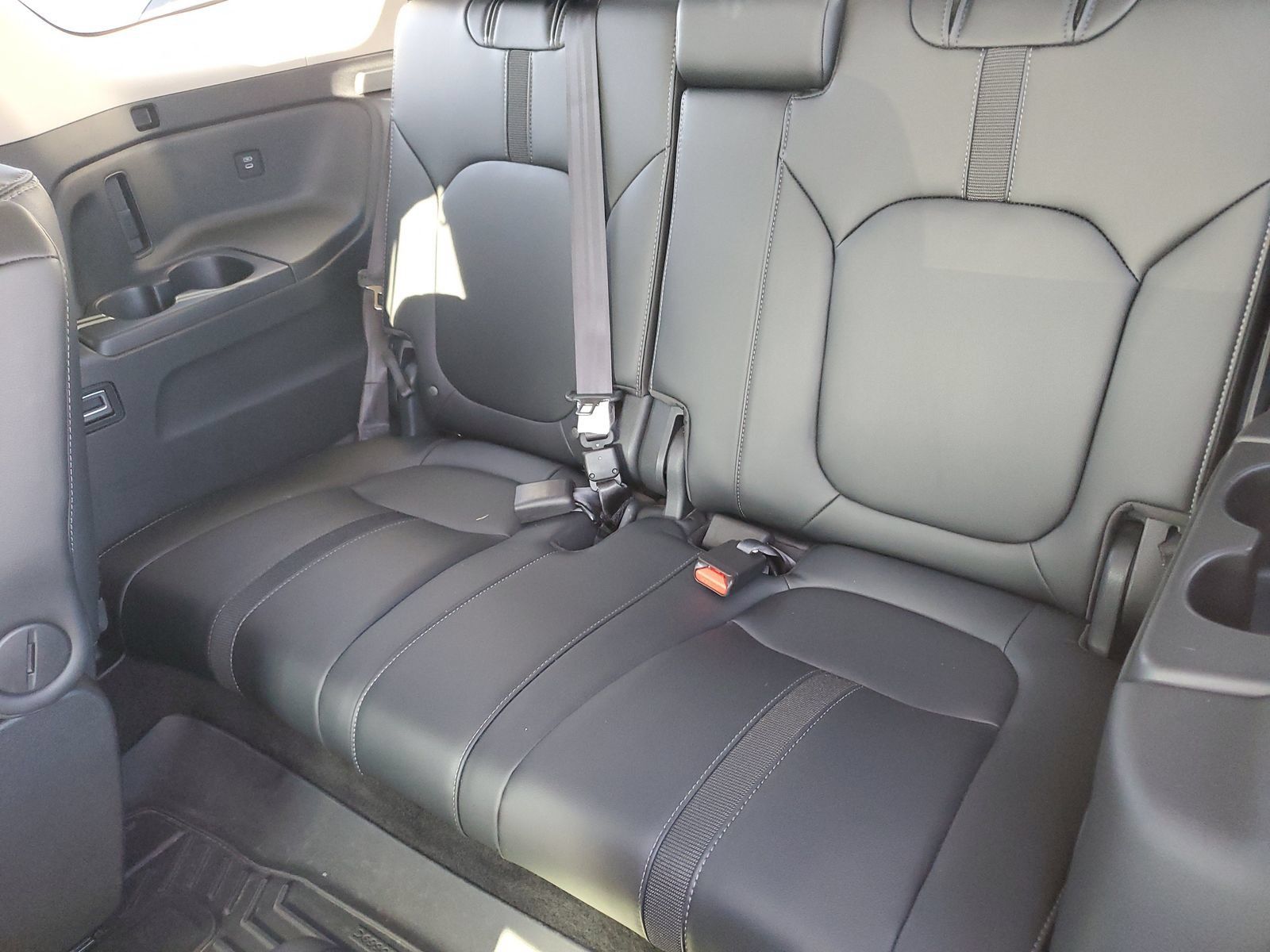 Used 2024 Honda Pilot EX-L image 12
