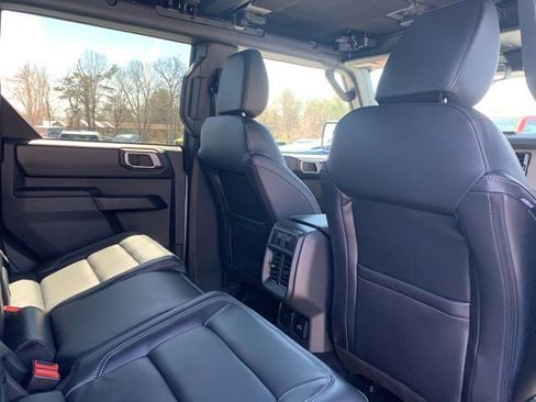 New 2026 Ford Bronco Outer Banks w/ Sasquatch Package AWD/4WD image 14