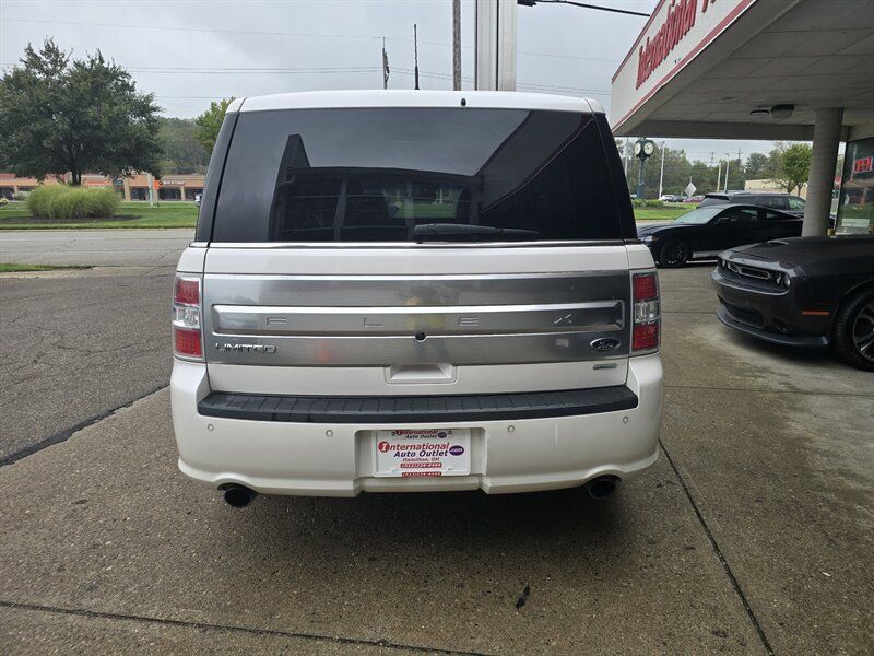 Used 2018 Ford Flex Limited w/ Equipment Group 303A AWD/4WD image 5
