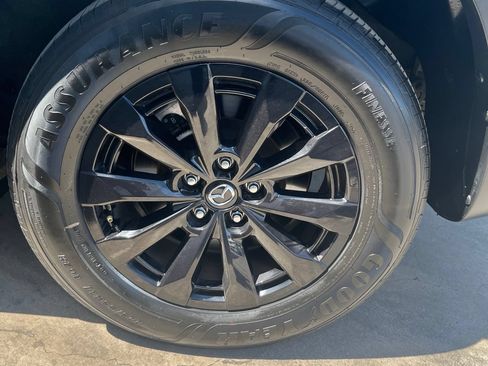 Certified 2025 MAZDA CX-50 2.5 Hybrid w/ Preferred Pkg AWD/4WD image 27