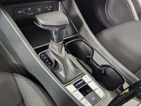 Certified 2025 Hyundai Tucson SE FWD image 25