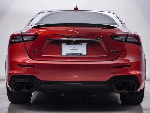 Certified 2022 Maserati Ghibli Modena Q4 image 8